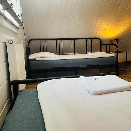 Osada Gorski Potok Bed & Breakfast 4*