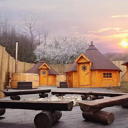 Bed & Breakfast Osada Gorski Potok 4*