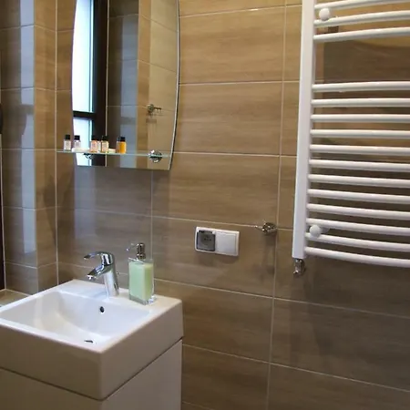 Bed & Breakfast Osada Gorski Potok 4*